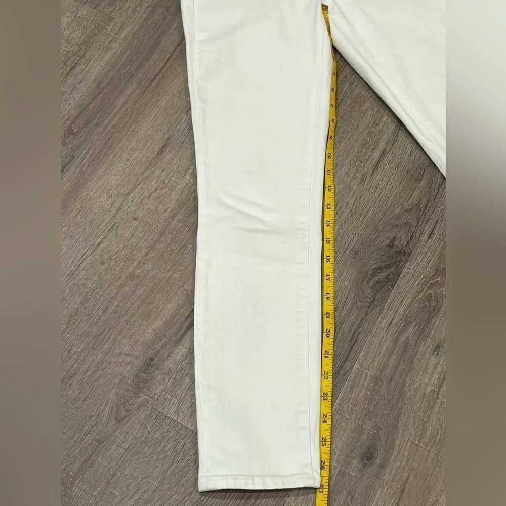 EUC Women’s J. Crew US 26/28 Stretch Classic Staple White Jeans Pants Denim